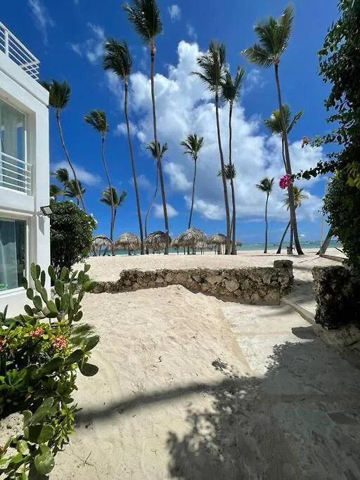 Blue Island Beachfront Apartment Punta Cana